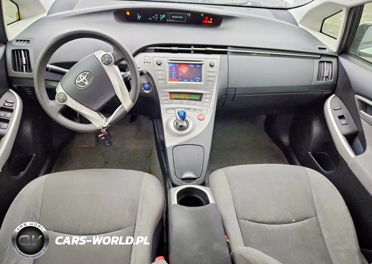 2012 Toyota Prius Three VIN:JTDKN3DU0C5443734 - 8