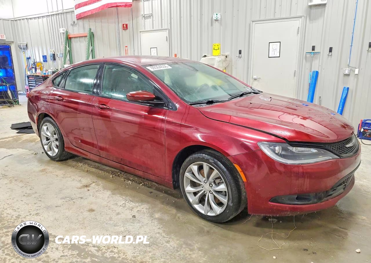 2015 Chrysler 200 S VIN:1C3CCCDG0FN727653 - 4