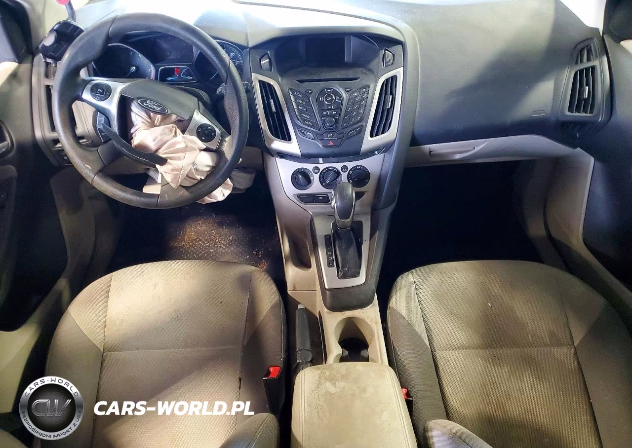 2014 Ford Focus Se VIN:1FADP3K24EL210769 - 8