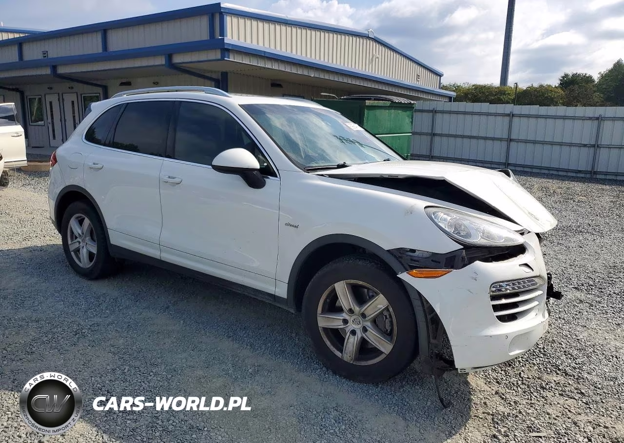 2013 Porsche Cayenne VIN:WP1AF2A22DLA40114 - 4