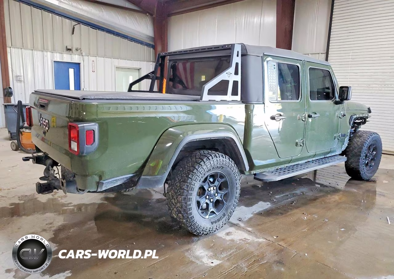 2023 Jeep Gladiator Sport VIN:1C6HJTAG4PL554316 - 3