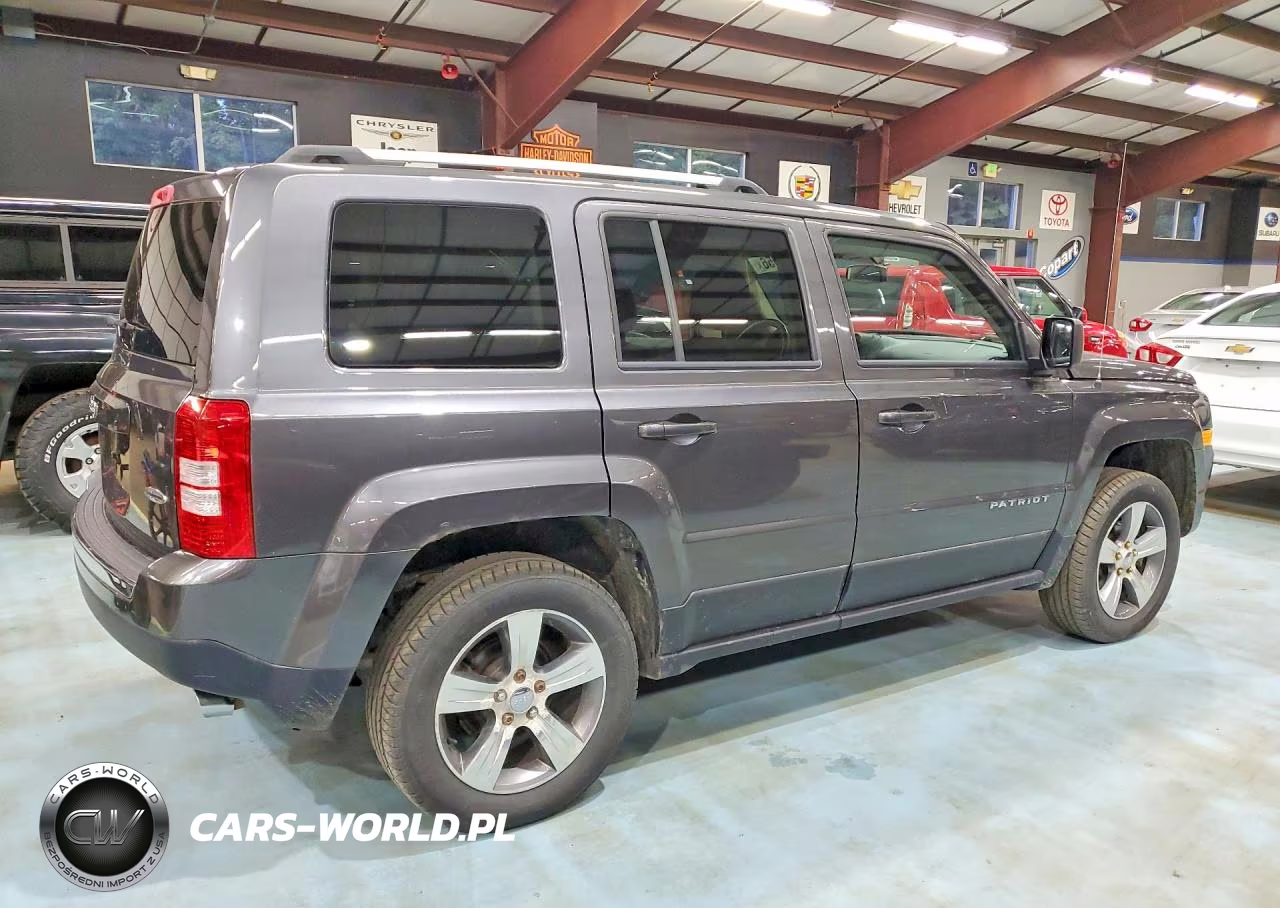 2017 Jeep Patriot Latitude VIN:1C4NJRFBXHD155031 - 3