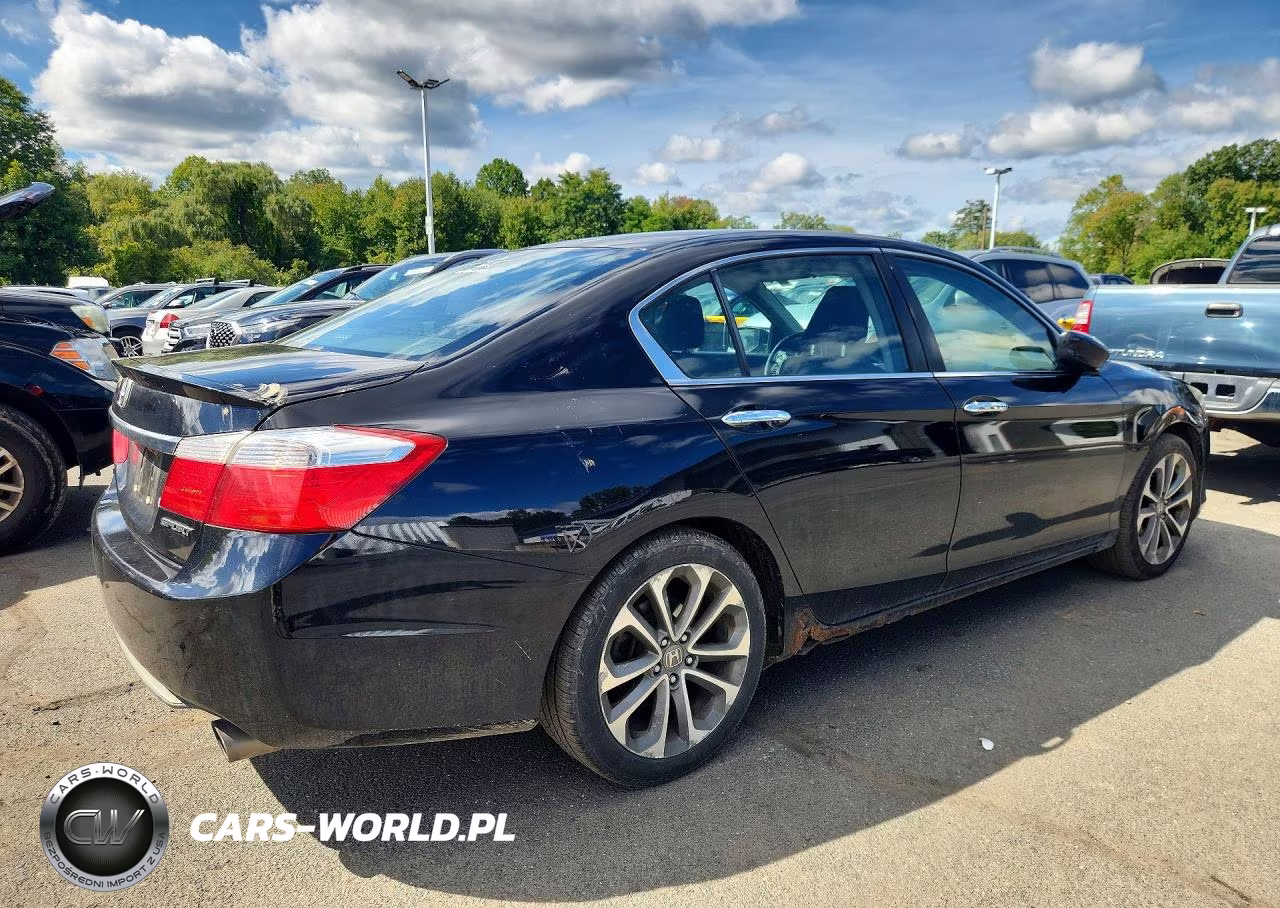 2015 Honda Accord Sport VIN:1HGCR2F57FA212948 - 3
