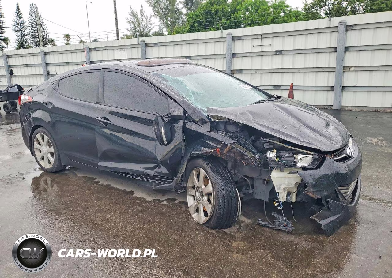 2013 Hyundai Elantra Limited VIN:KMHDH4AE3DU697329 - 4