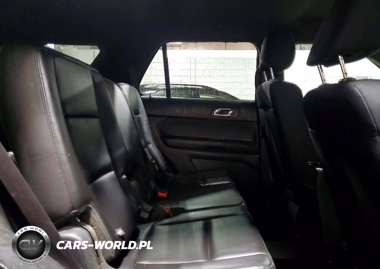 2013 Ford Explorer Police Interceptor VIN:1FM5K8AR5DGC15927 - 11