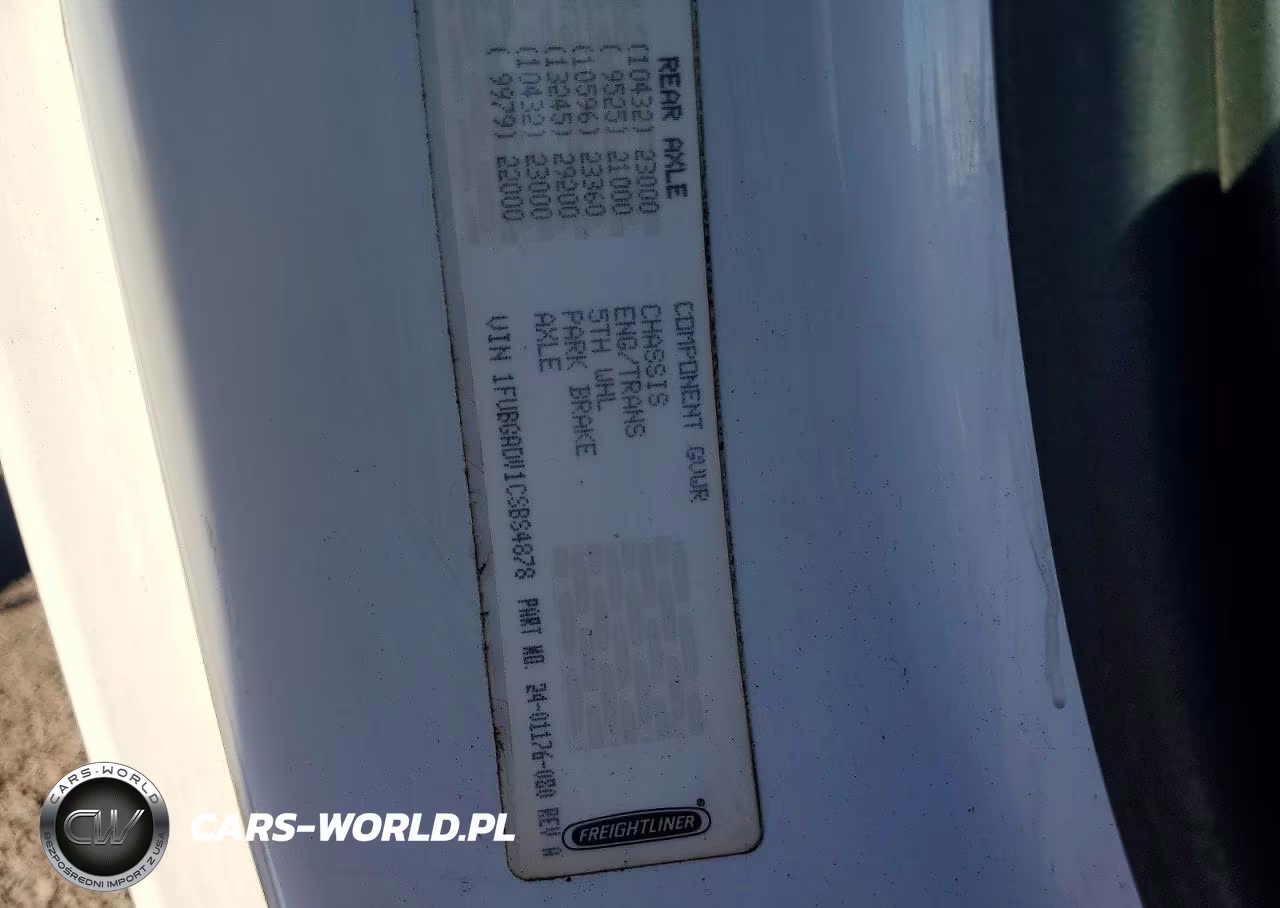 2012 Freightliner Cascadia 113 VIN:1FUBGADV1CSBS4878 - 11