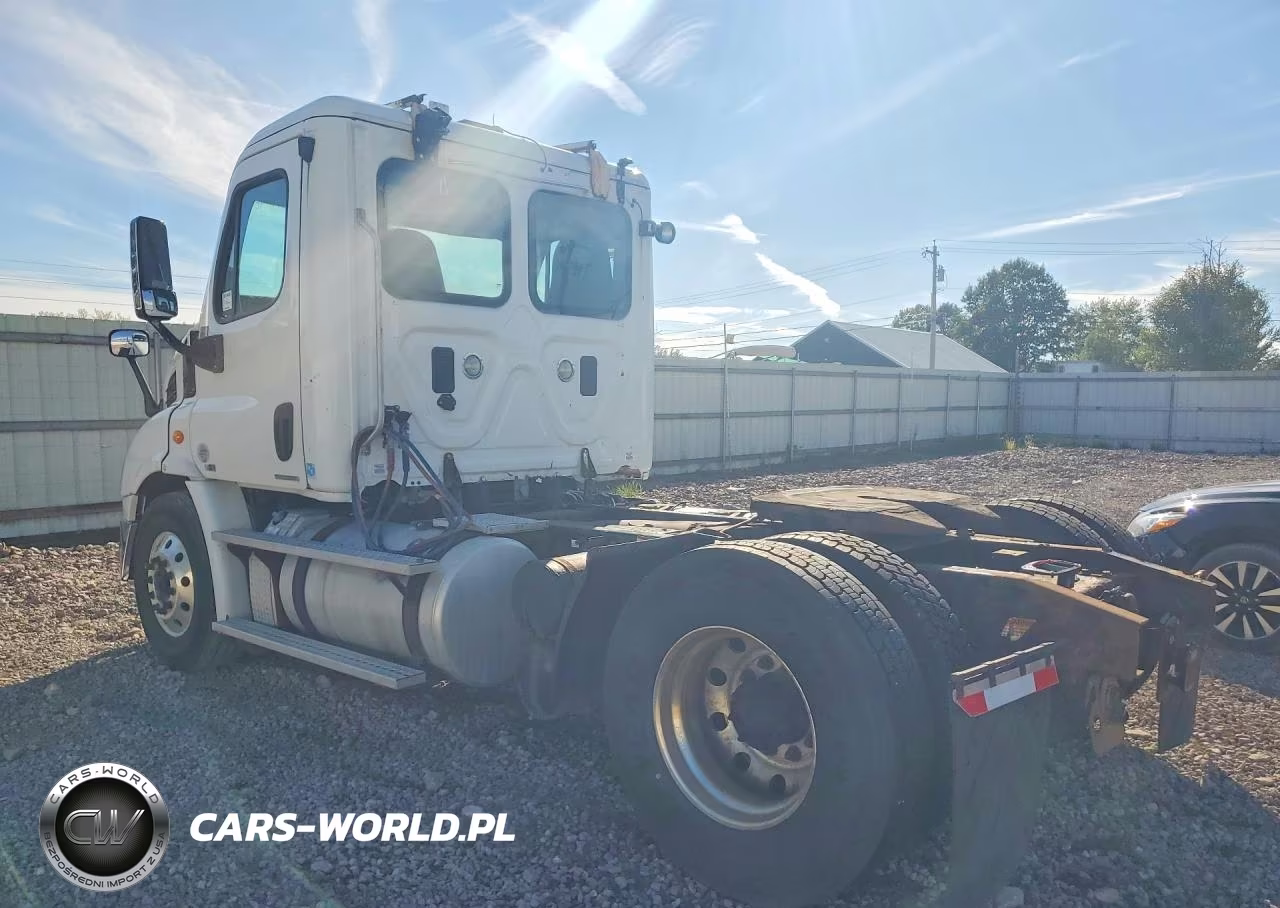 2012 Freightliner Cascadia 113 VIN:1FUBGADV1CSBS4878 - 2