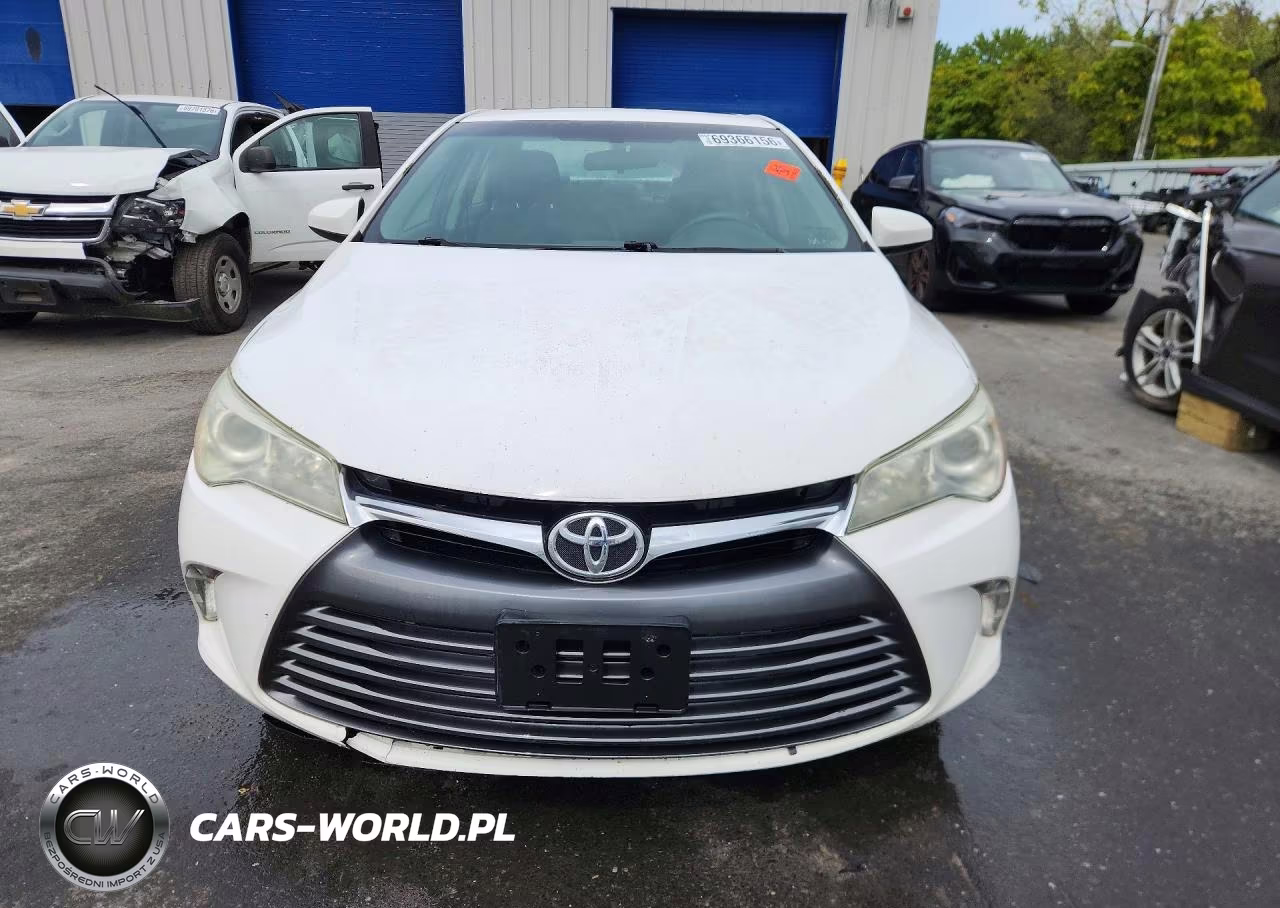 2016 Toyota Camry Le VIN:4T1BF1FK2GU116224 - 5