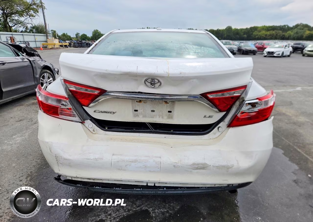 2016 Toyota Camry Le VIN:4T1BF1FK2GU116224 - 6