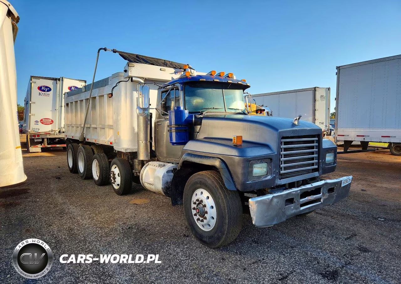 2001 Mack Rd688S Dump Truck VIN:1M2P267C01M055503 - 4