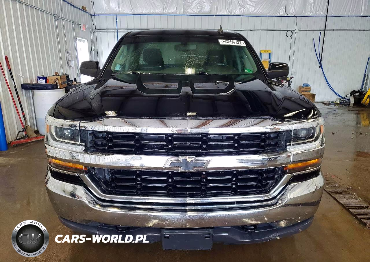 2018 Chevrolet Silverado K1500 Lt VIN:1GCVKREC9JZ117984 - 5