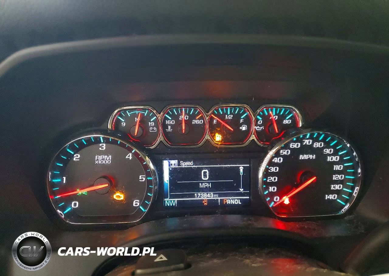 2018 Chevrolet Silverado K1500 Lt VIN:1GCVKREC9JZ117984 - 9