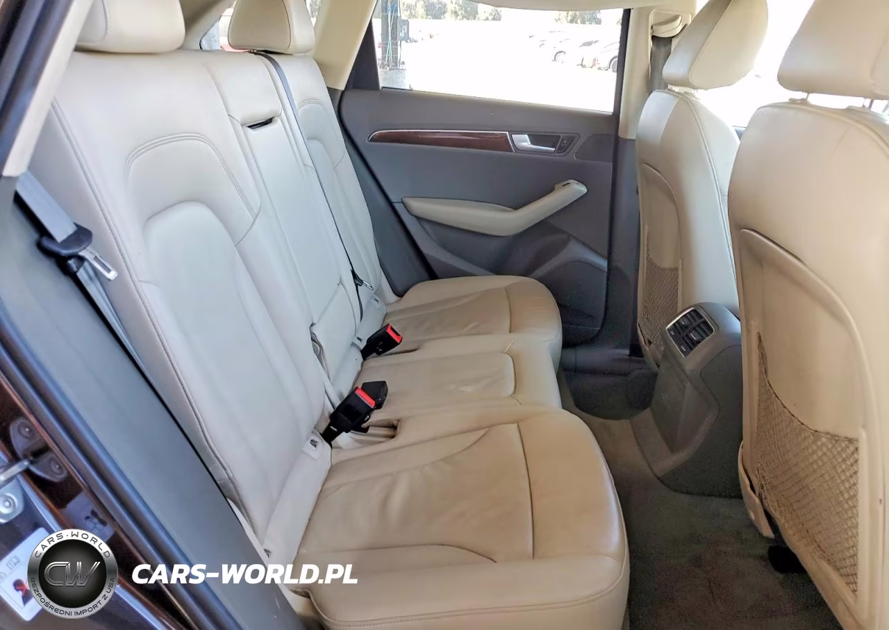 2011 Audi Q5 Premium Plus VIN:WA1LFAFPXBA025601 - 10