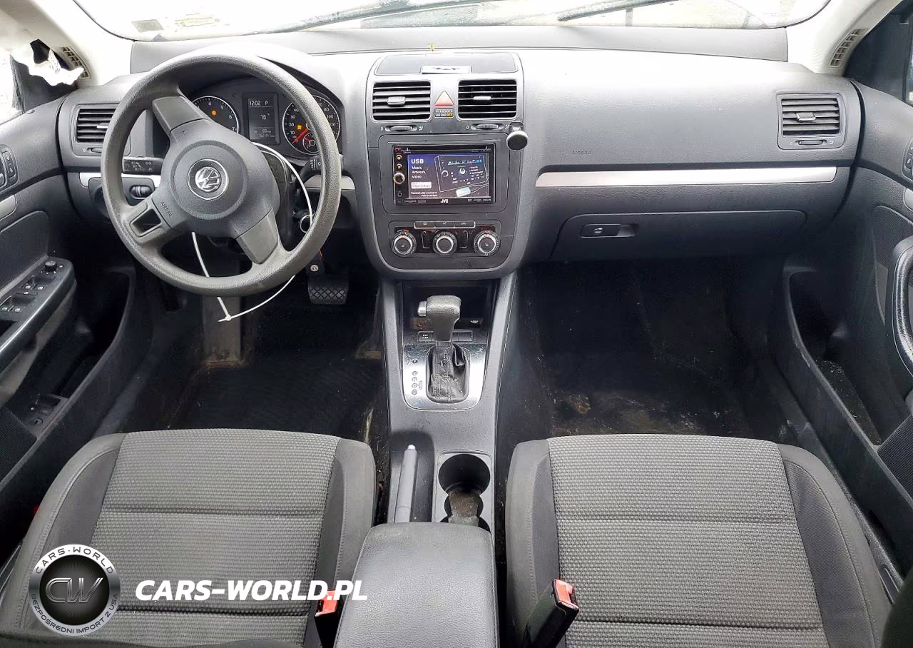 2010 Volkswagen Jetta S VIN:3VWJZ7AJ1AM003561 - 8