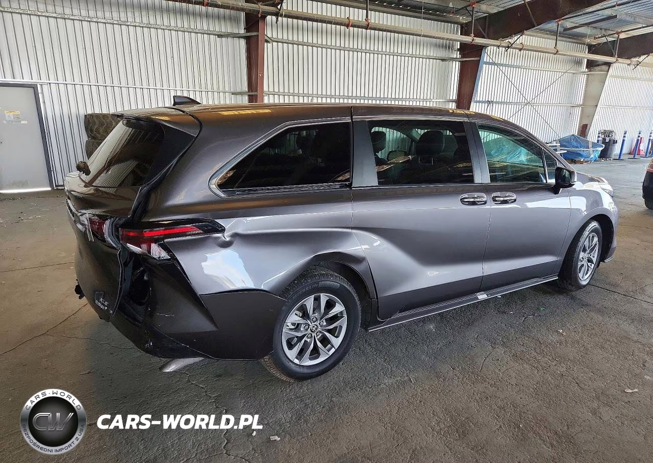 2023 Toyota Sienna Xle VIN:5TDYRKEC6PS136843 - 3