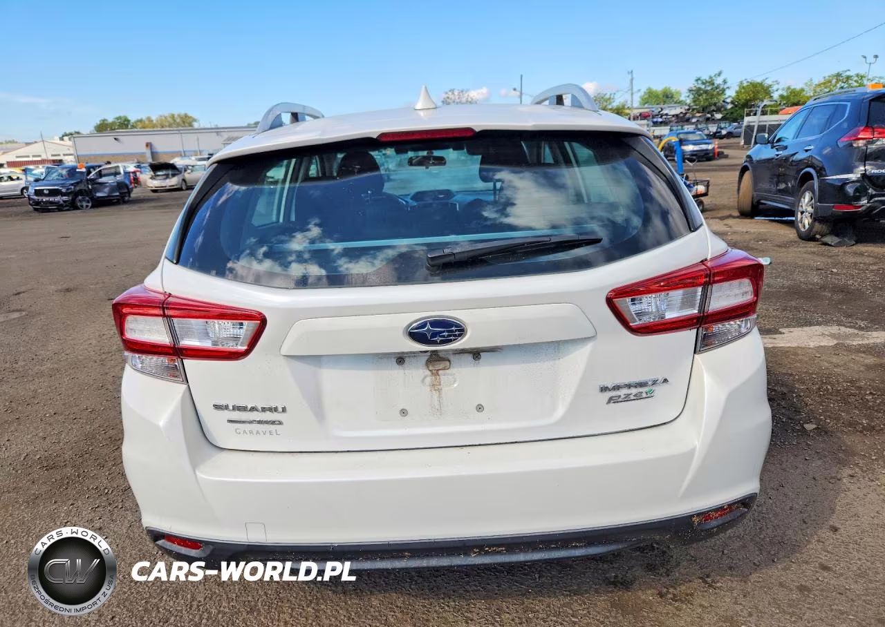 2017 Subaru Impreza Premium Plus VIN:4S3GTAD65H3736128 - 6