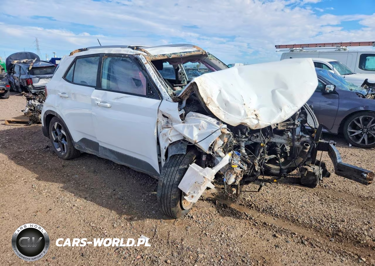 2026 Hyundai Venue Sel VIN:KMHRC8A38TU433192 - 4