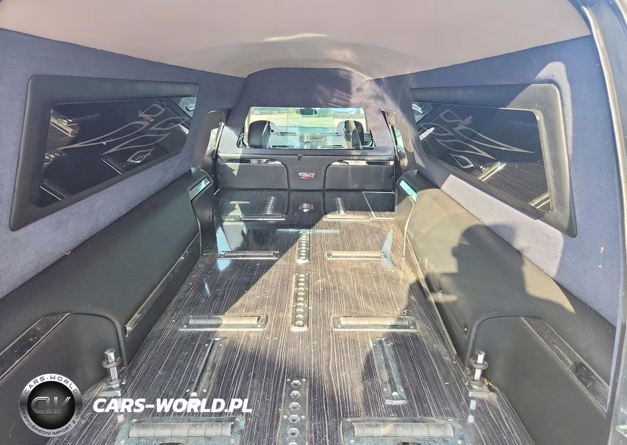 2018 Cadillac Xts Funeral Coach VIN:2GEXG7U32J9500473 - 10