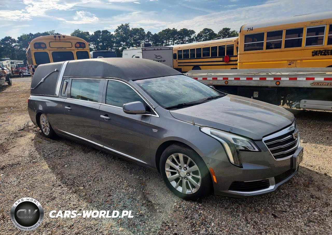 2018 Cadillac Xts Funeral Coach VIN:2GEXG7U32J9500473 - 4