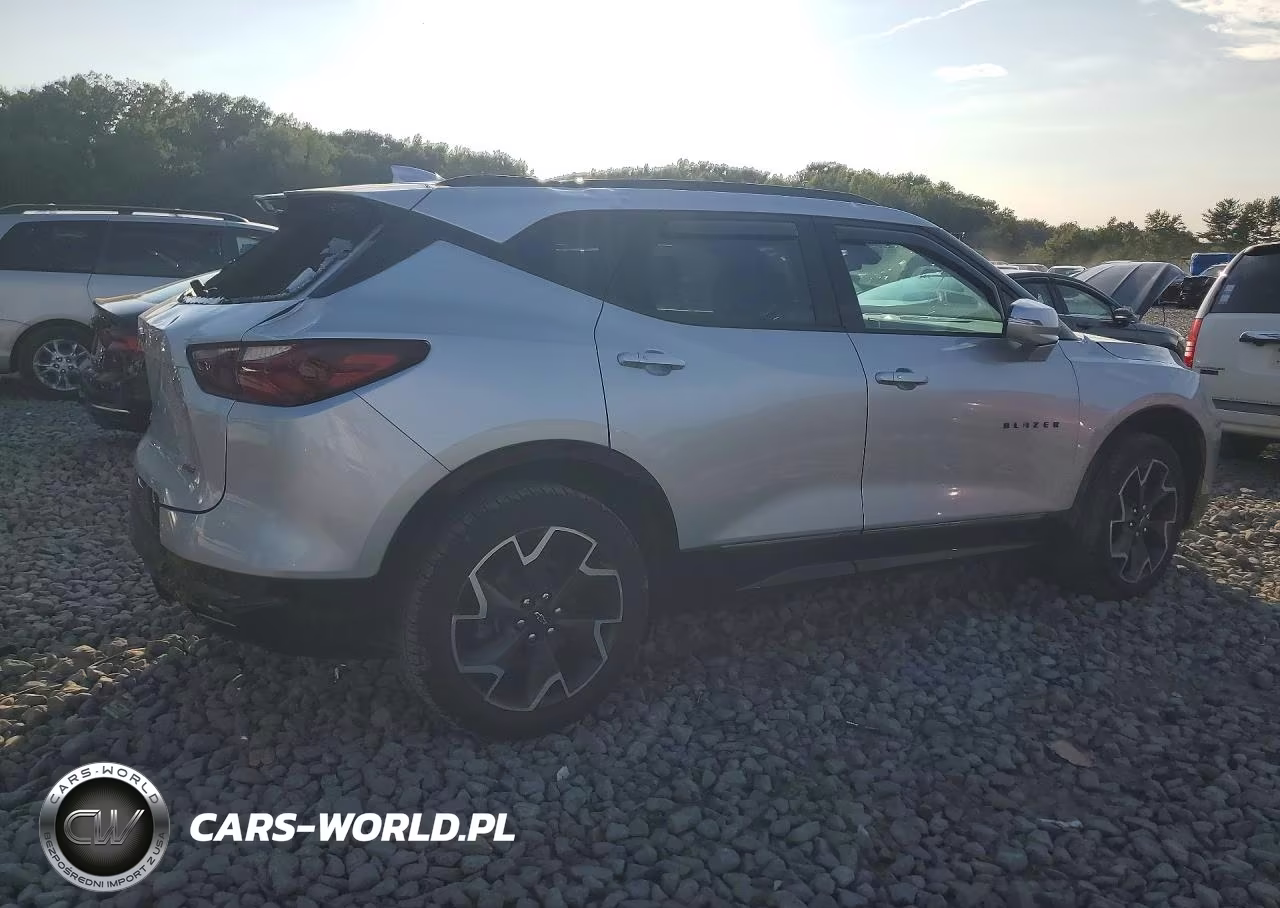 2021 Chevrolet Blazer Rs VIN:3GNKBERS8MS563050 - 3