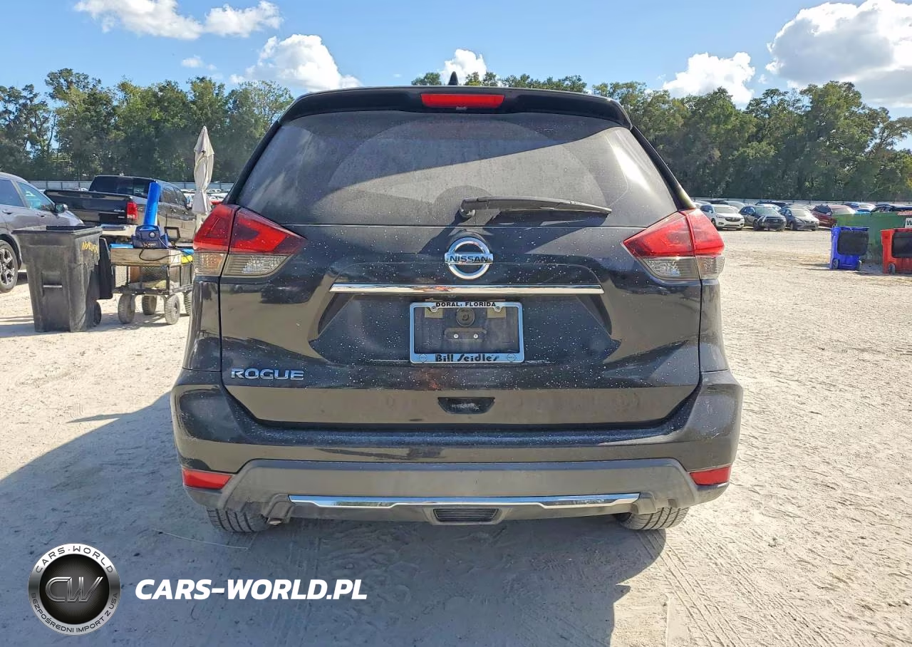 2018 Nissan Rogue S VIN:KNMAT2MT2JP584079 - 6