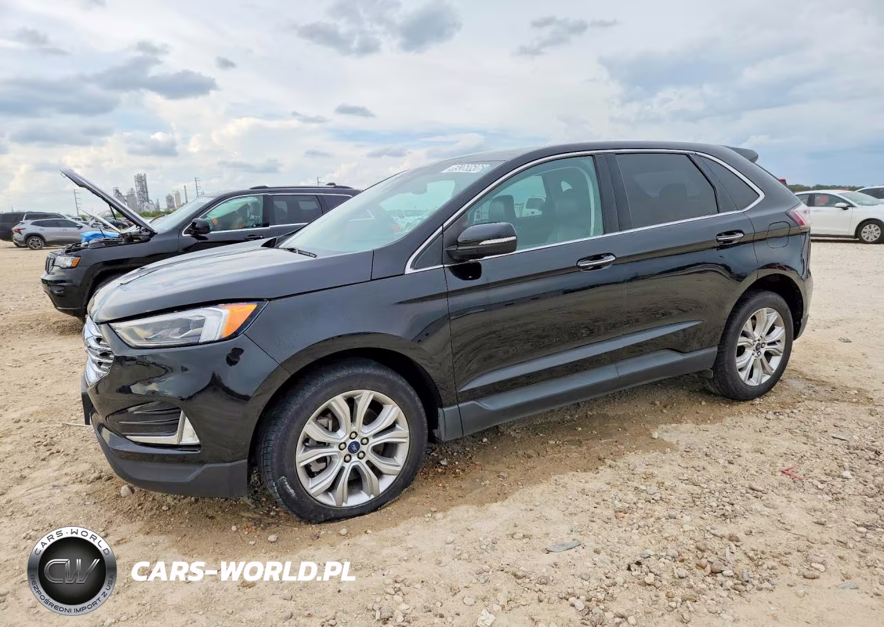2022 Ford Edge Titanium – zdjęcie 1 z 13