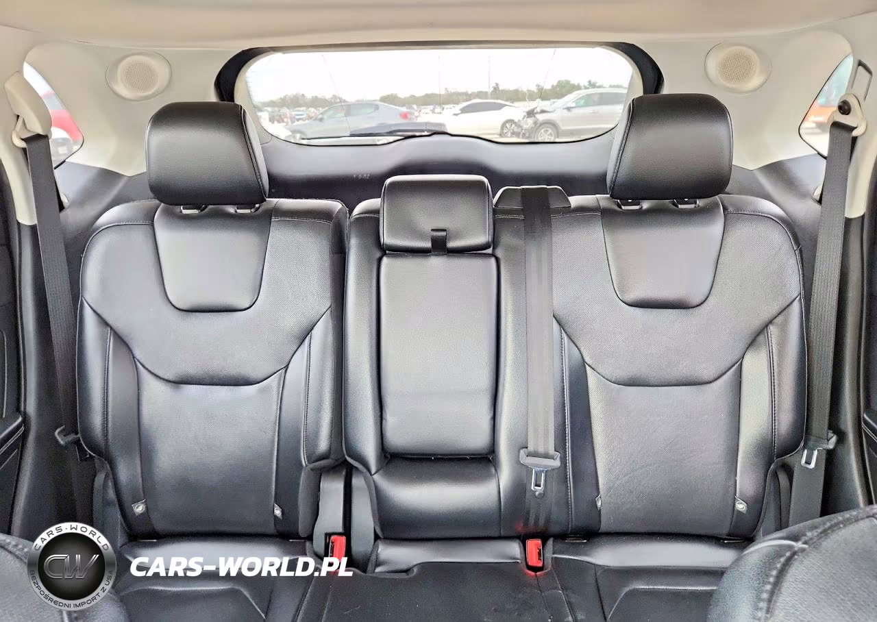 2022 Ford Edge Titanium VIN:2FMPK4K92NBA40061 - 10