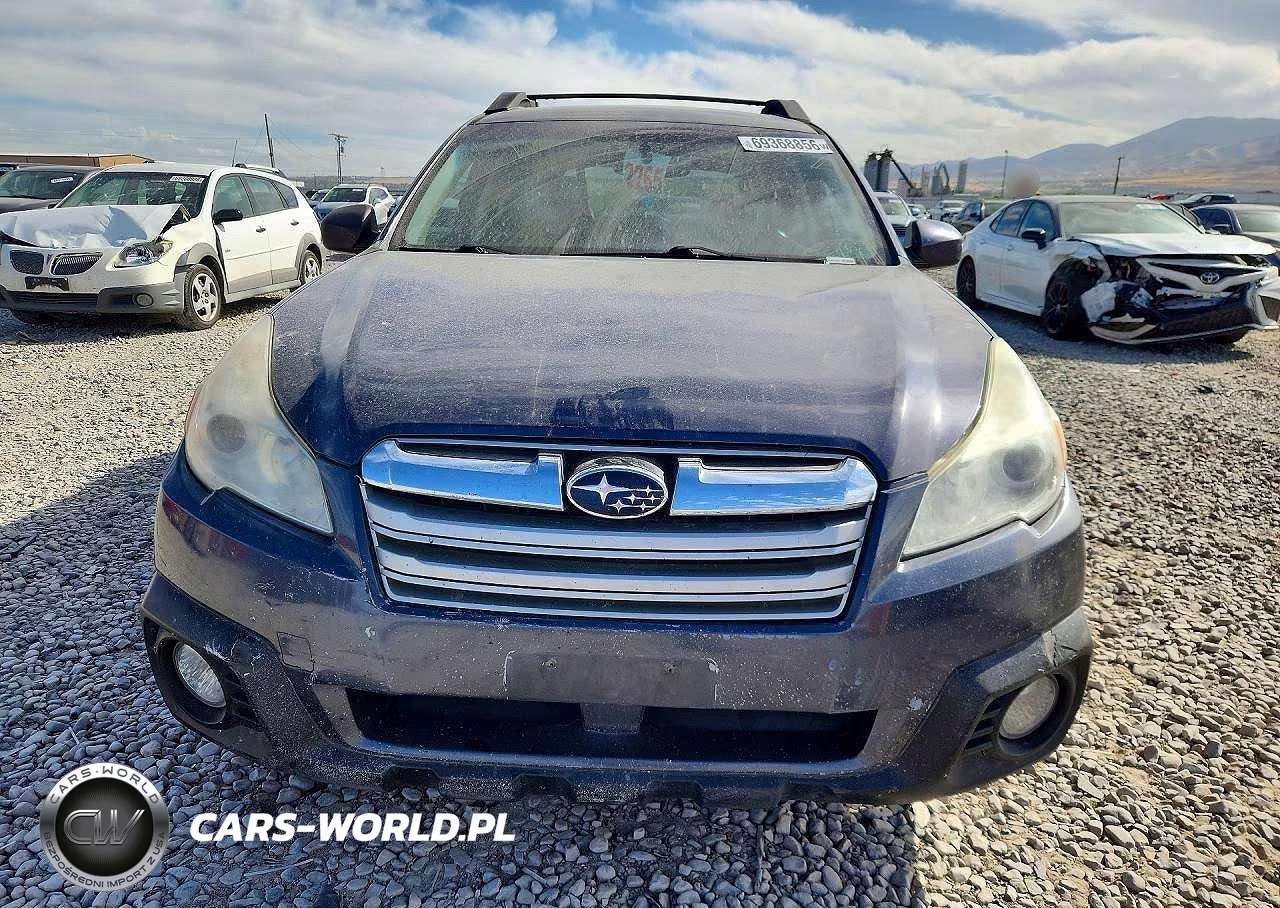 2013 Subaru Outback 2.5I Premium VIN:4S4BRBGCXD3205335 - 5