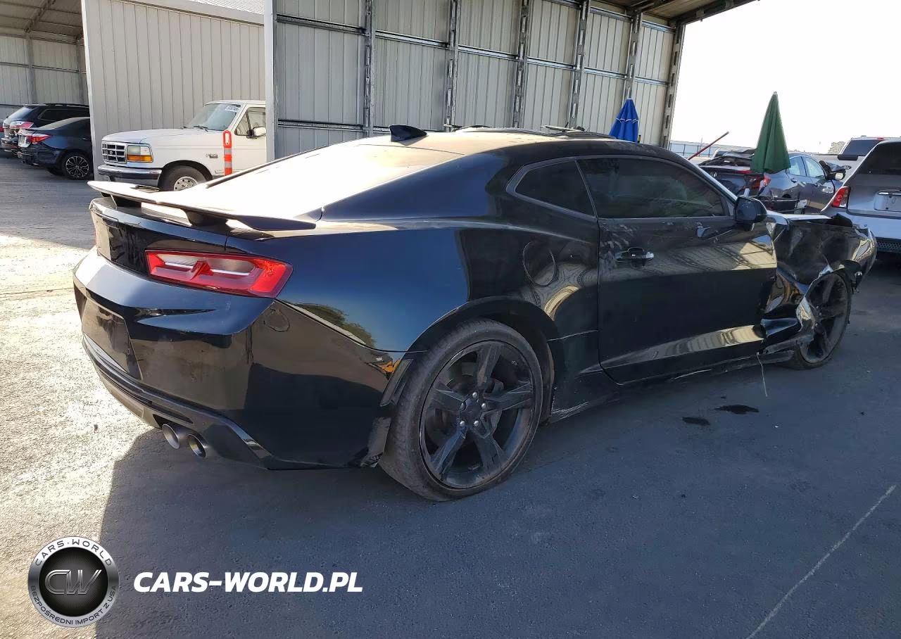 2018 Chevrolet Camaro Ss VIN:1G1FH1R78J0120387 - 3