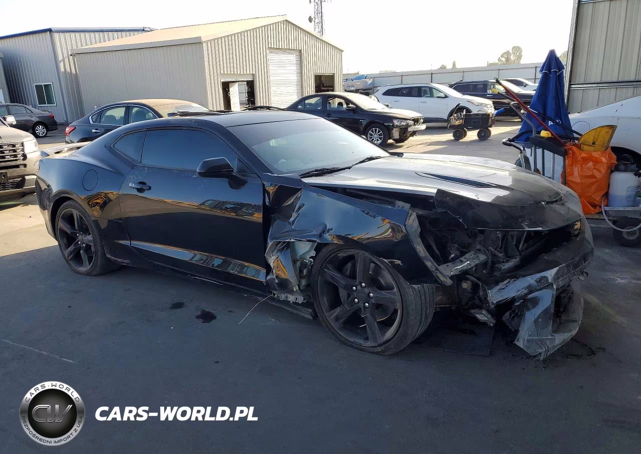 2018 Chevrolet Camaro Ss VIN:1G1FH1R78J0120387 - 4