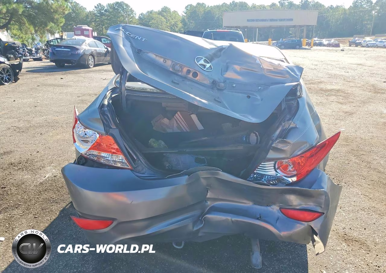 2014 Hyundai Accent Gls VIN:KMHCT4AE2EU754728 - 6