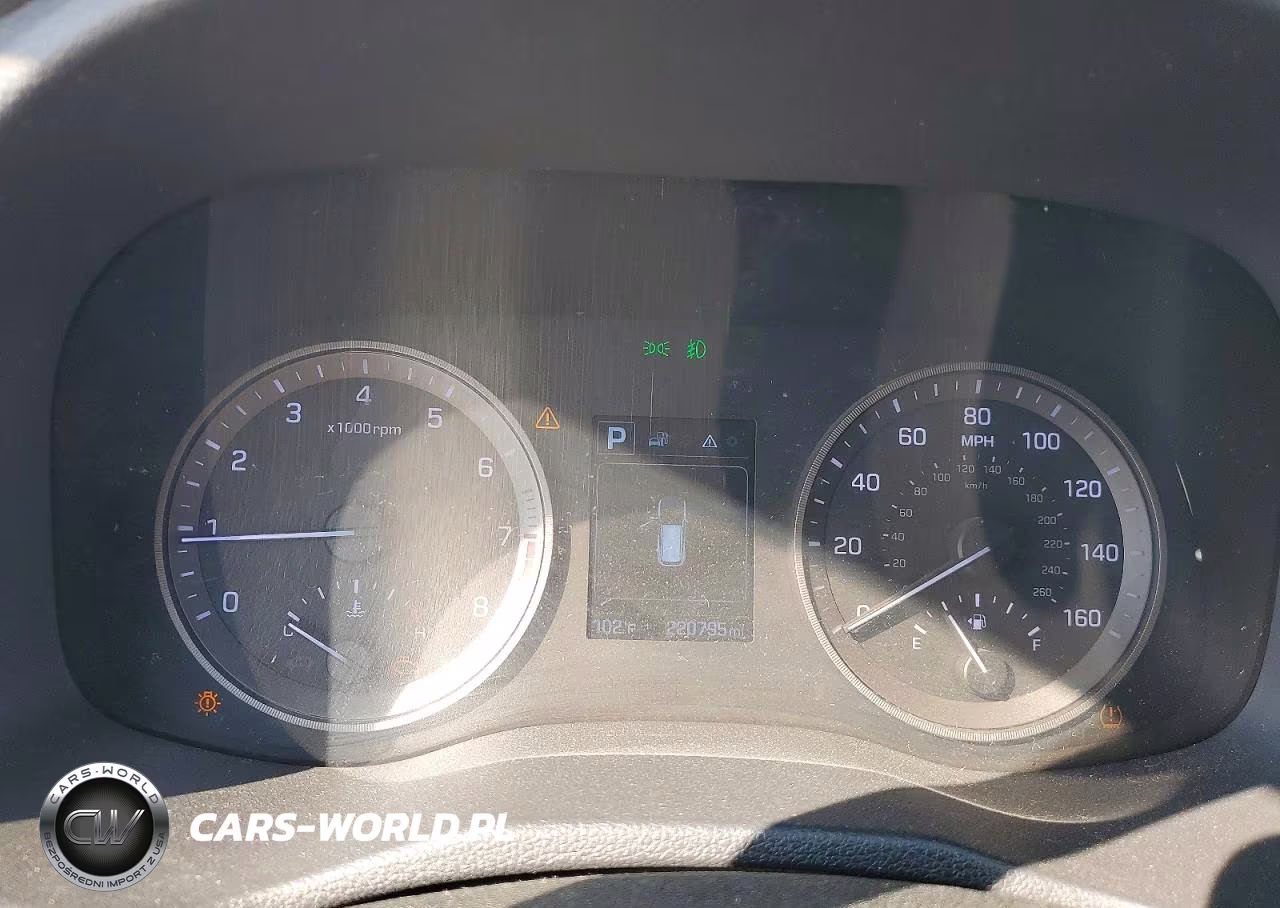 2016 Hyundai Tucson Se VIN:KM8J33A4XGU088150 - 9