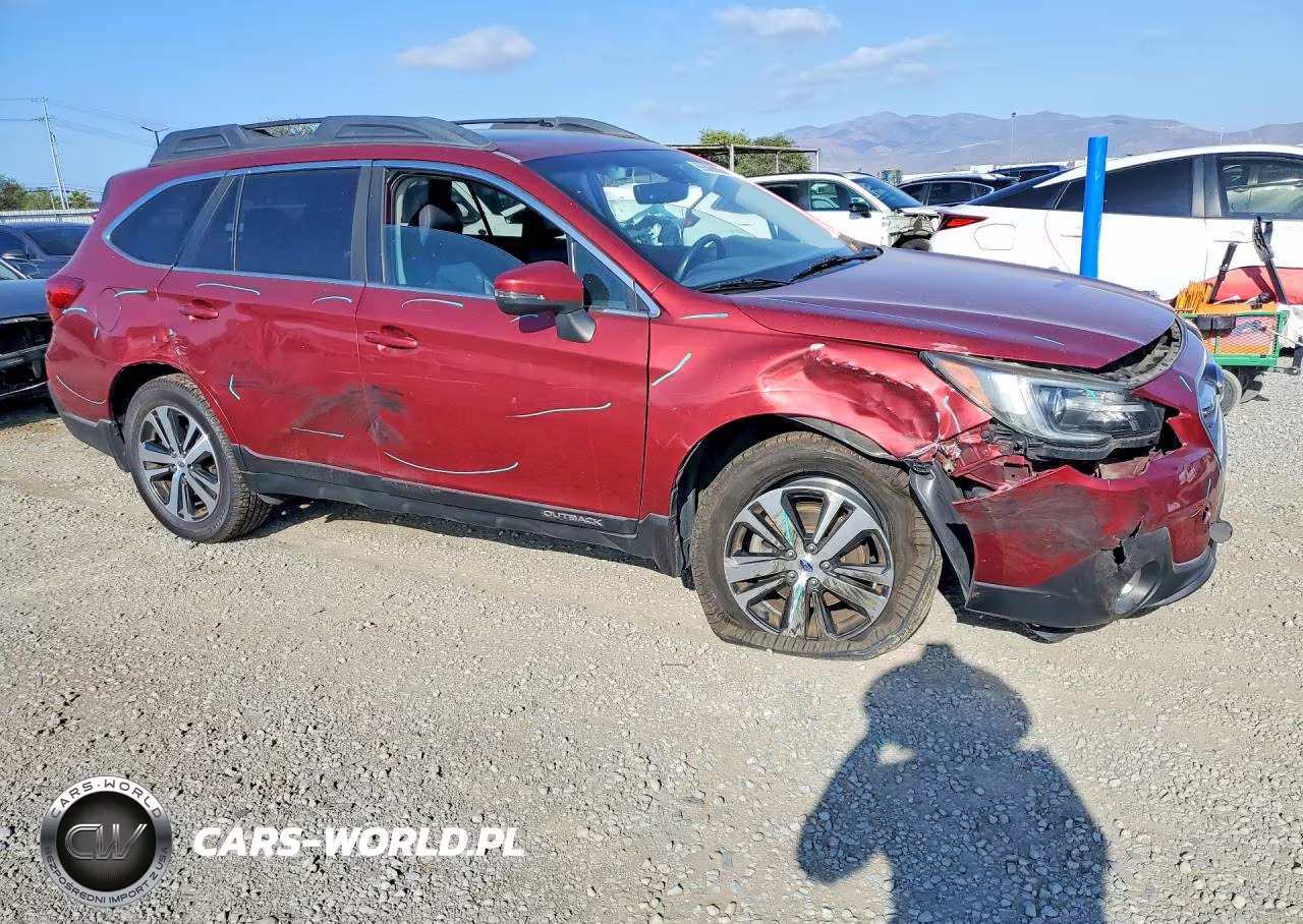 2018 Subaru Outback 2.5I Limited VIN:4S4BSANC7J3256224 - 4
