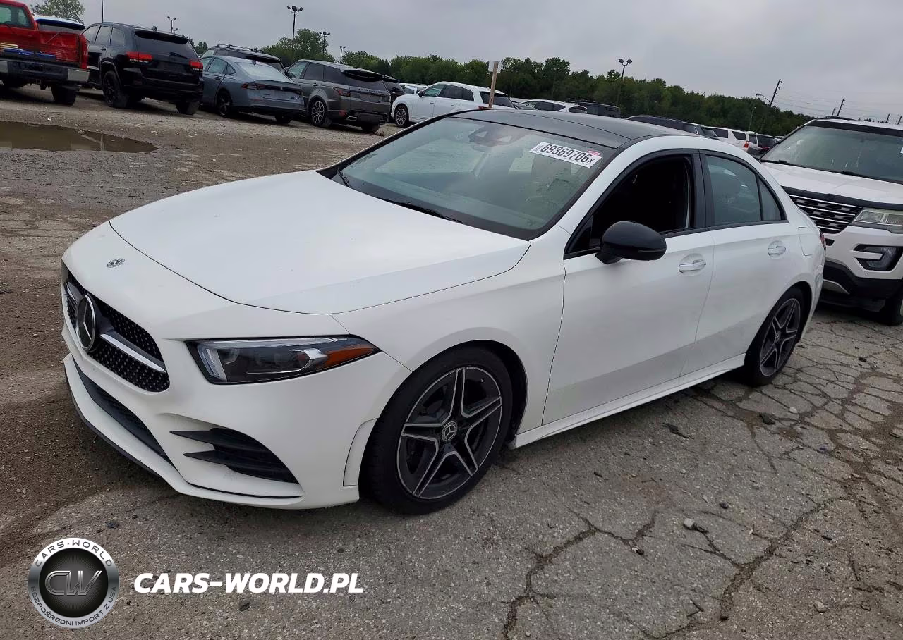 2019 Mercedes-Benz A 220 4Matic VIN:WDD3G4FB3KW005756 - 1