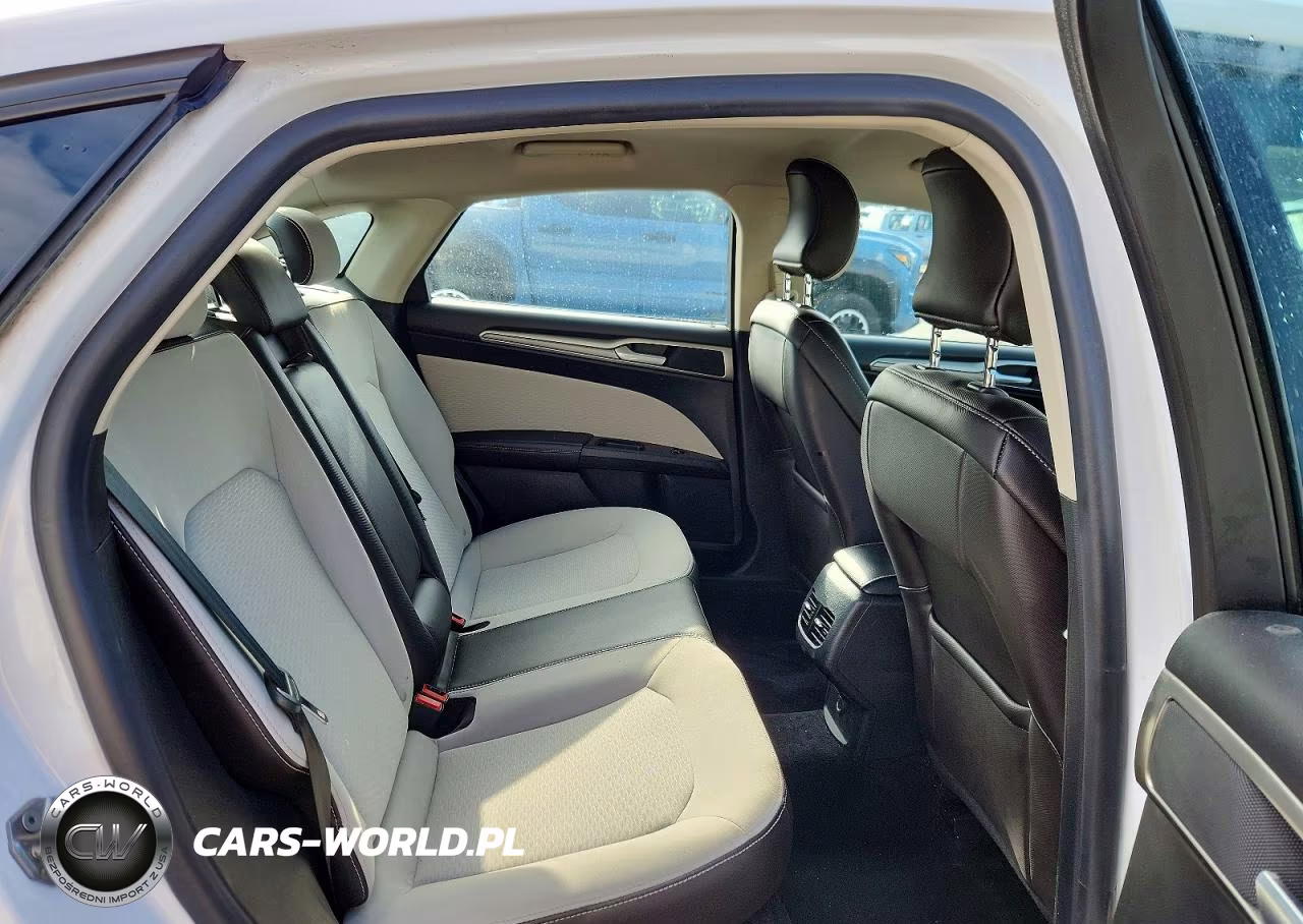 2019 Ford Fusion Se VIN:3FA6P0T97KR145139 - 10