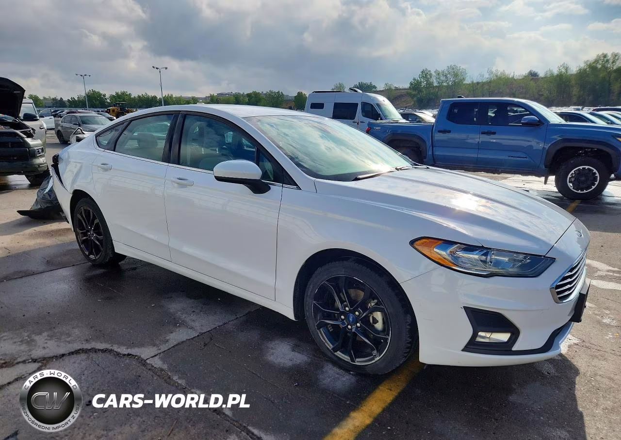 2019 Ford Fusion Se VIN:3FA6P0T97KR145139 - 4