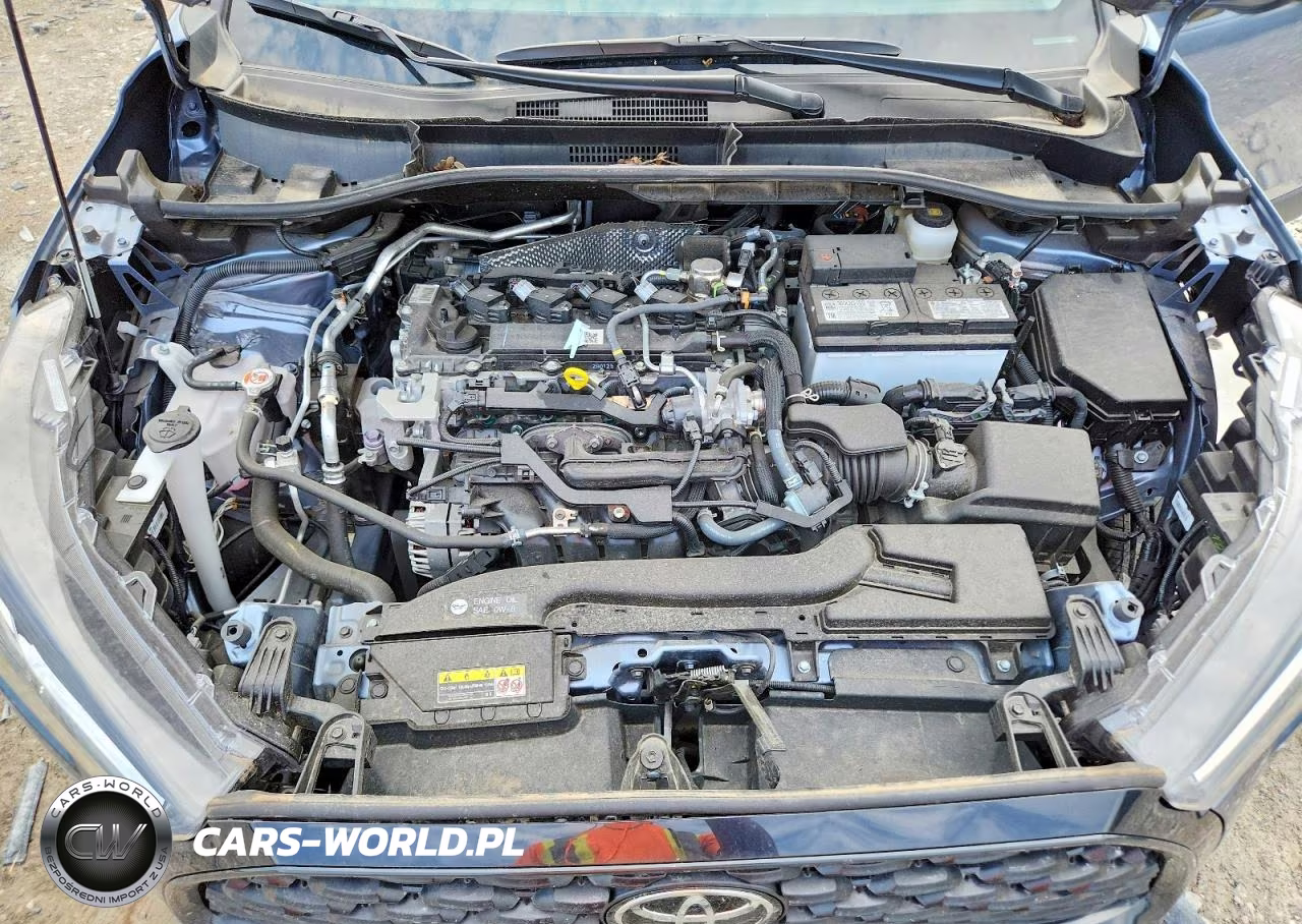 2025 Toyota Corolla Cross Le VIN:7MUCAABGXSV135566 - 11