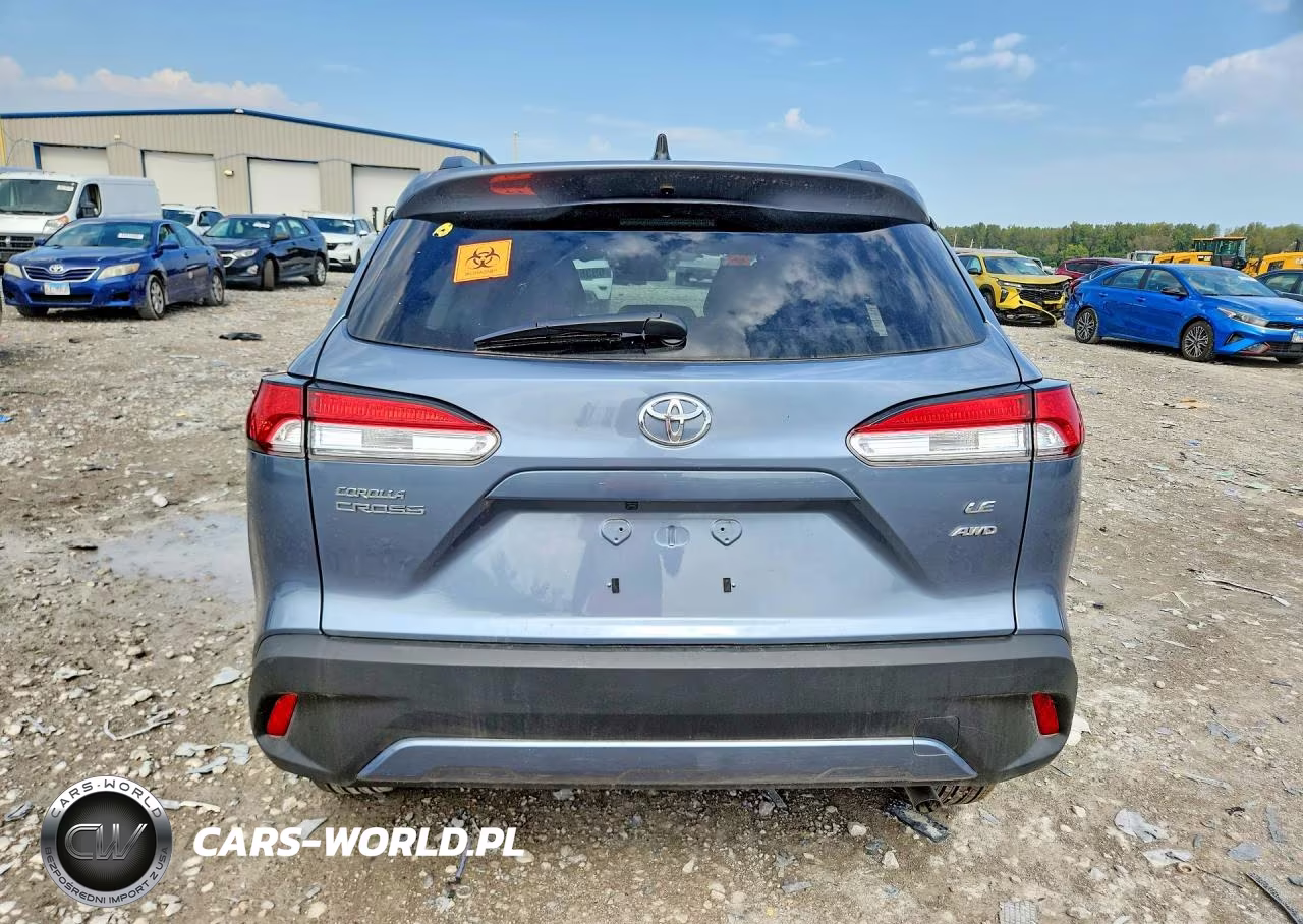 2025 Toyota Corolla Cross Le VIN:7MUCAABGXSV135566 - 6