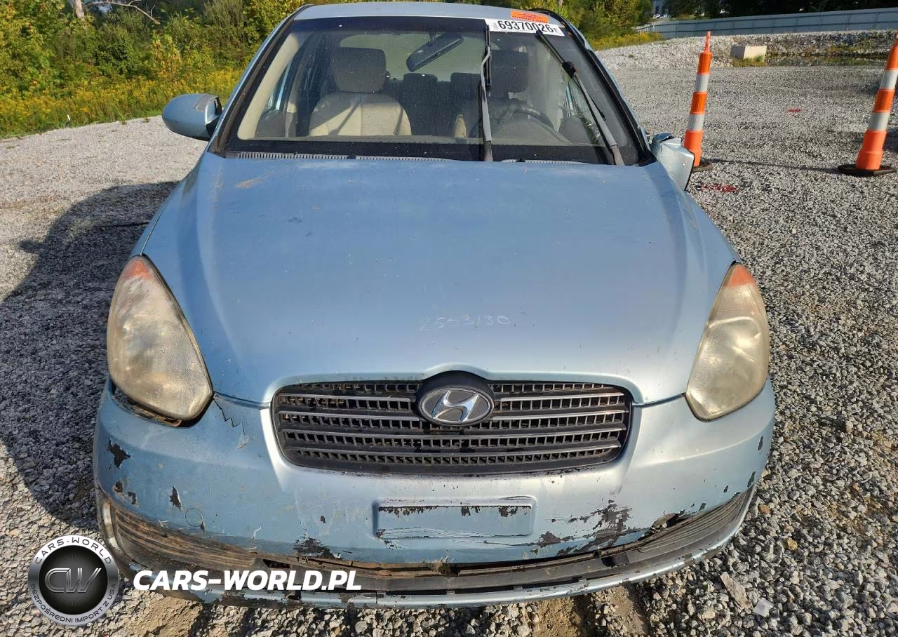 2009 Hyundai Accent Gls VIN:KMHCN46C59U302859 - 11