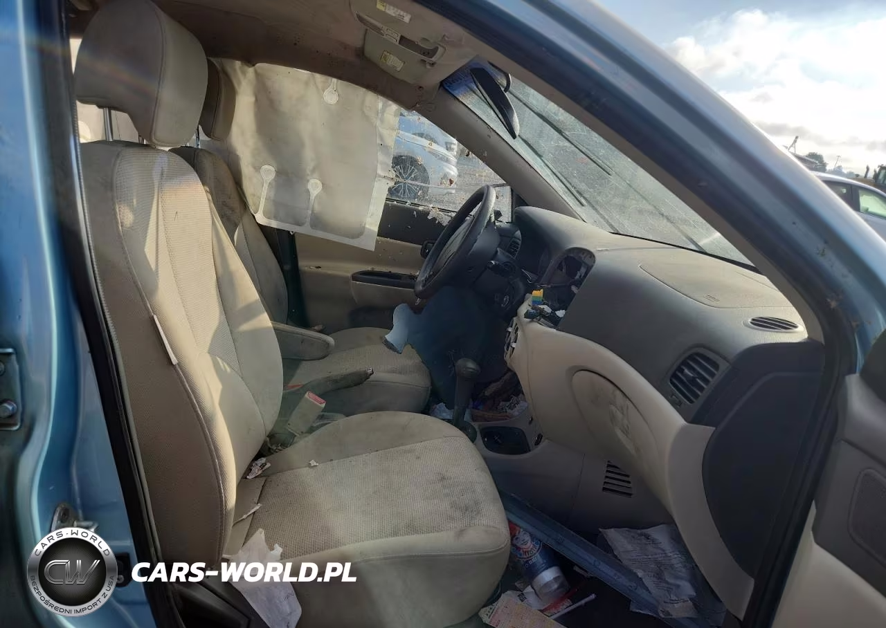 2009 Hyundai Accent Gls VIN:KMHCN46C59U302859 - 7
