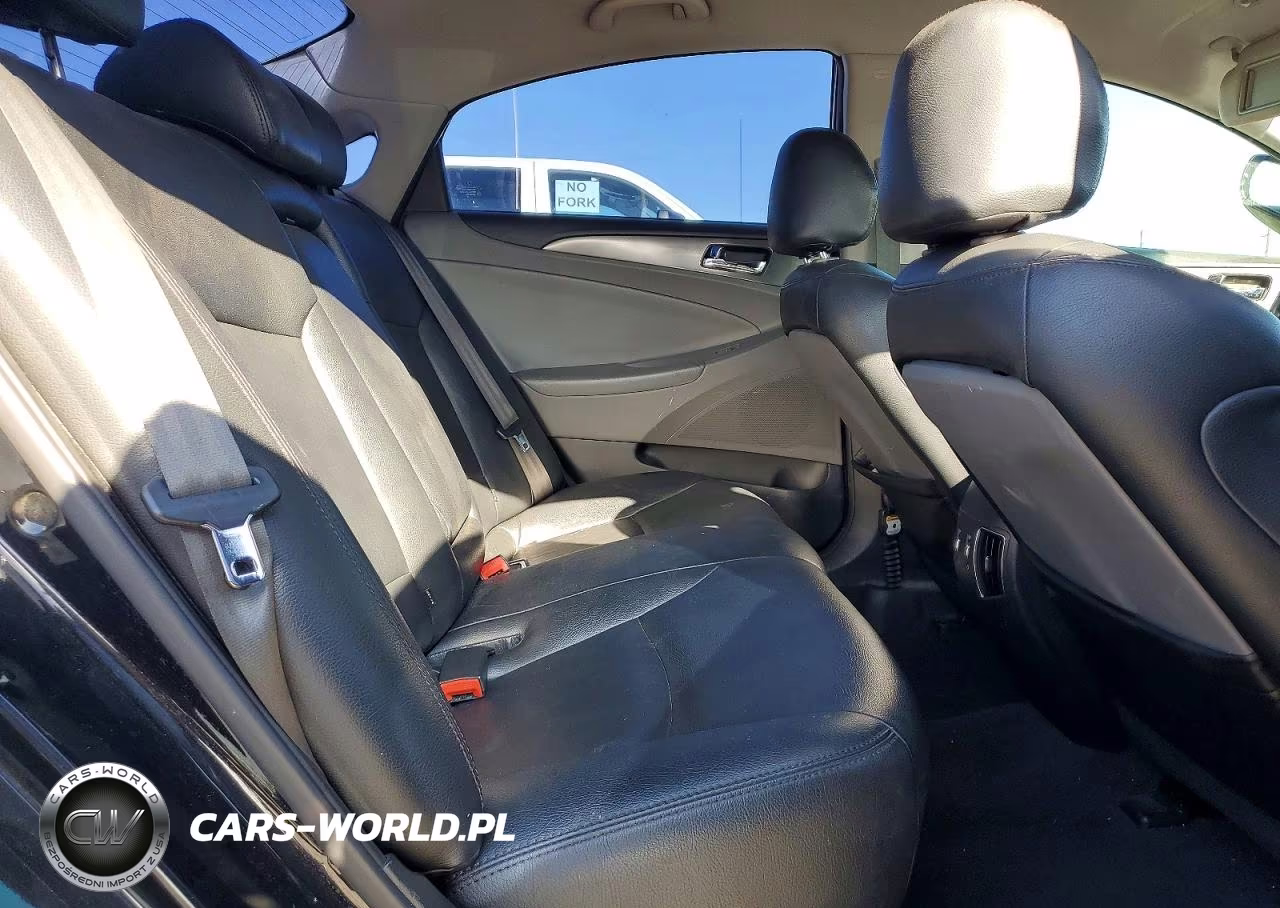 2013 Hyundai Sonata Hybrid VIN:KMHEC4A49DA051255 - 10