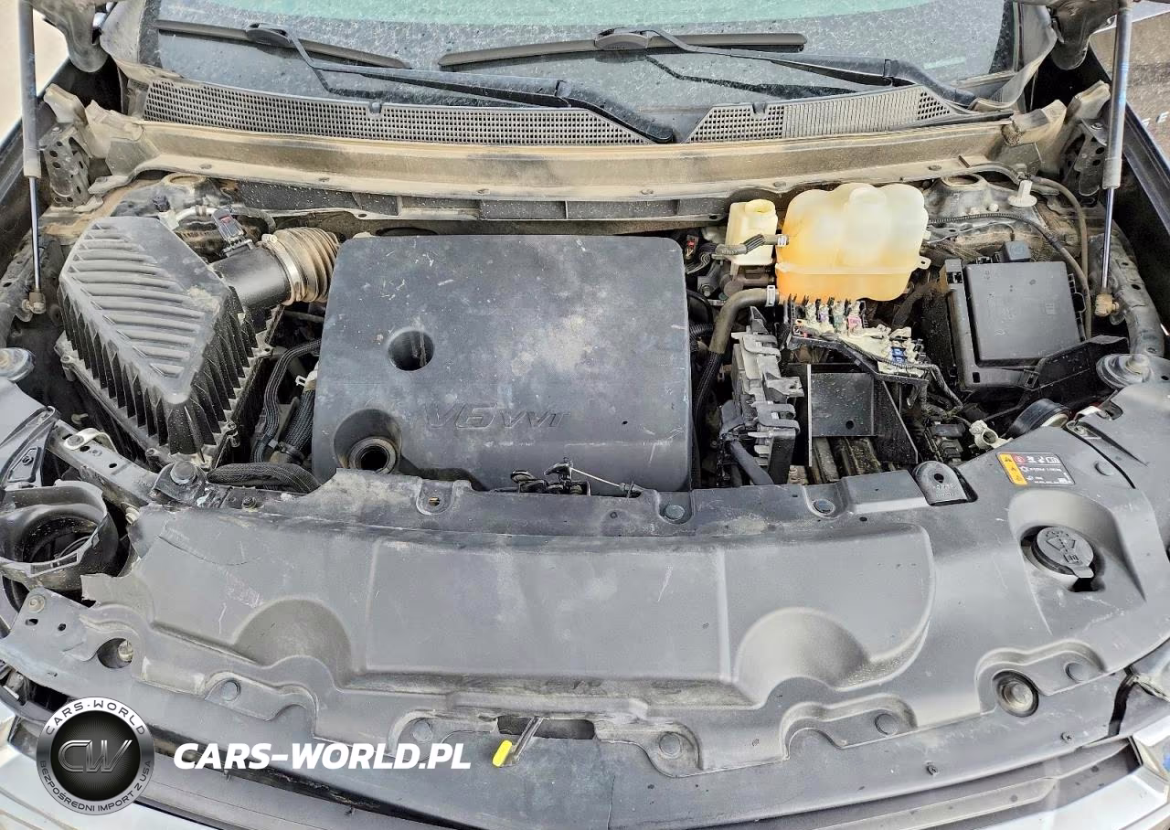 2022 Chevrolet Traverse Ls VIN:1GNERFKW5NJ155376 - 12