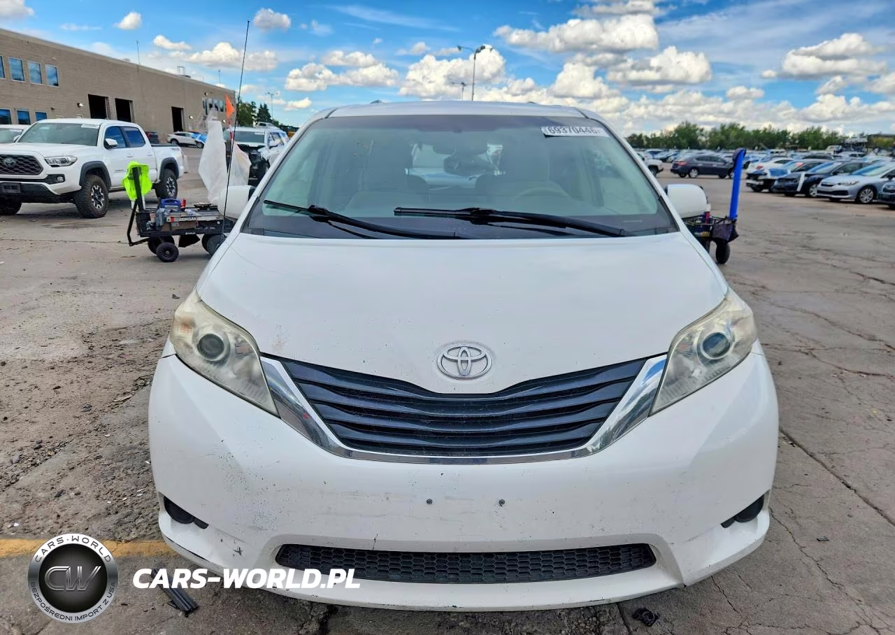 2012 Toyota Sienna Le VIN:5TDKK3DC9CS231716 - 5