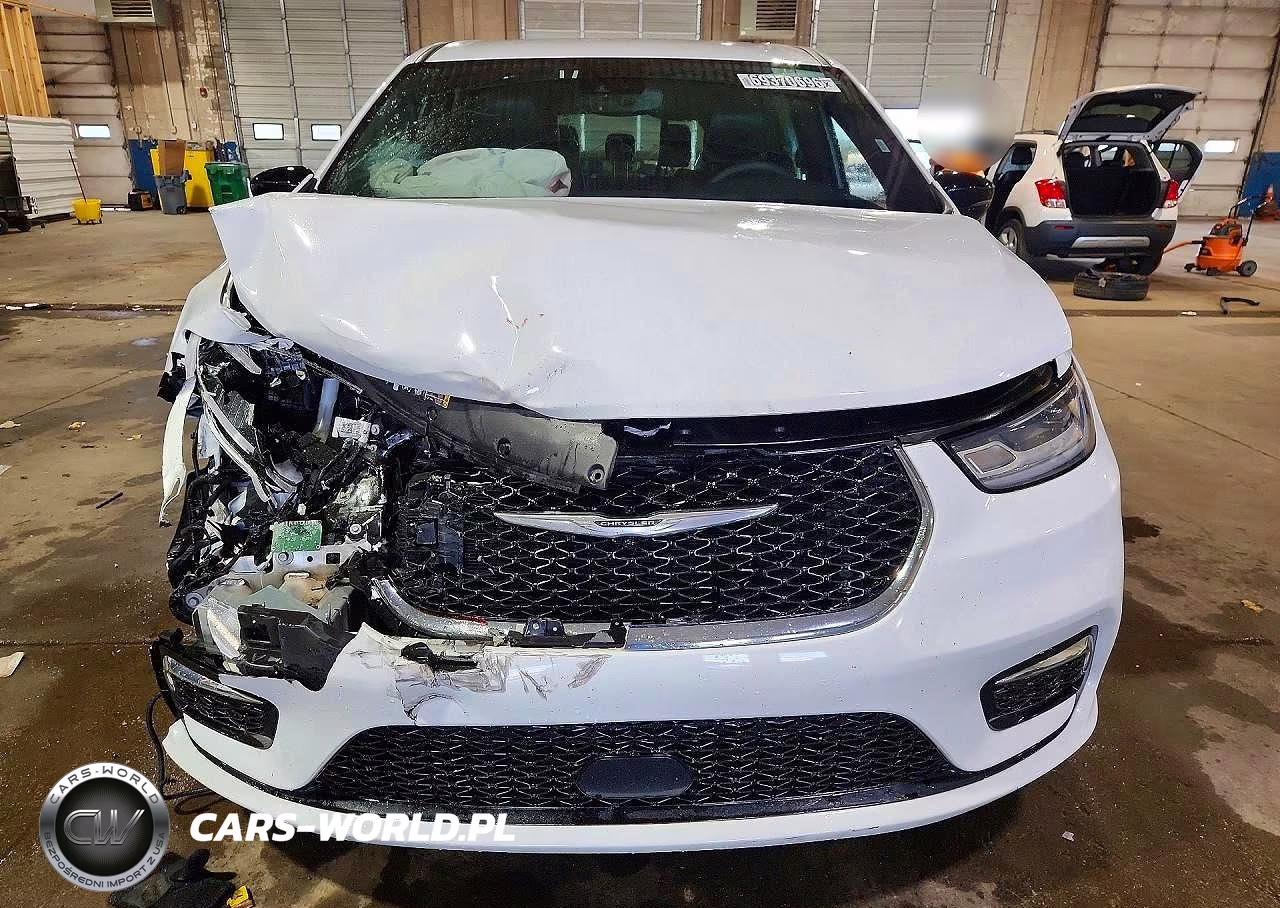 2025 Chrysler Pacifica Hybrid Select VIN:2C4RC1S74SR575693 - 5