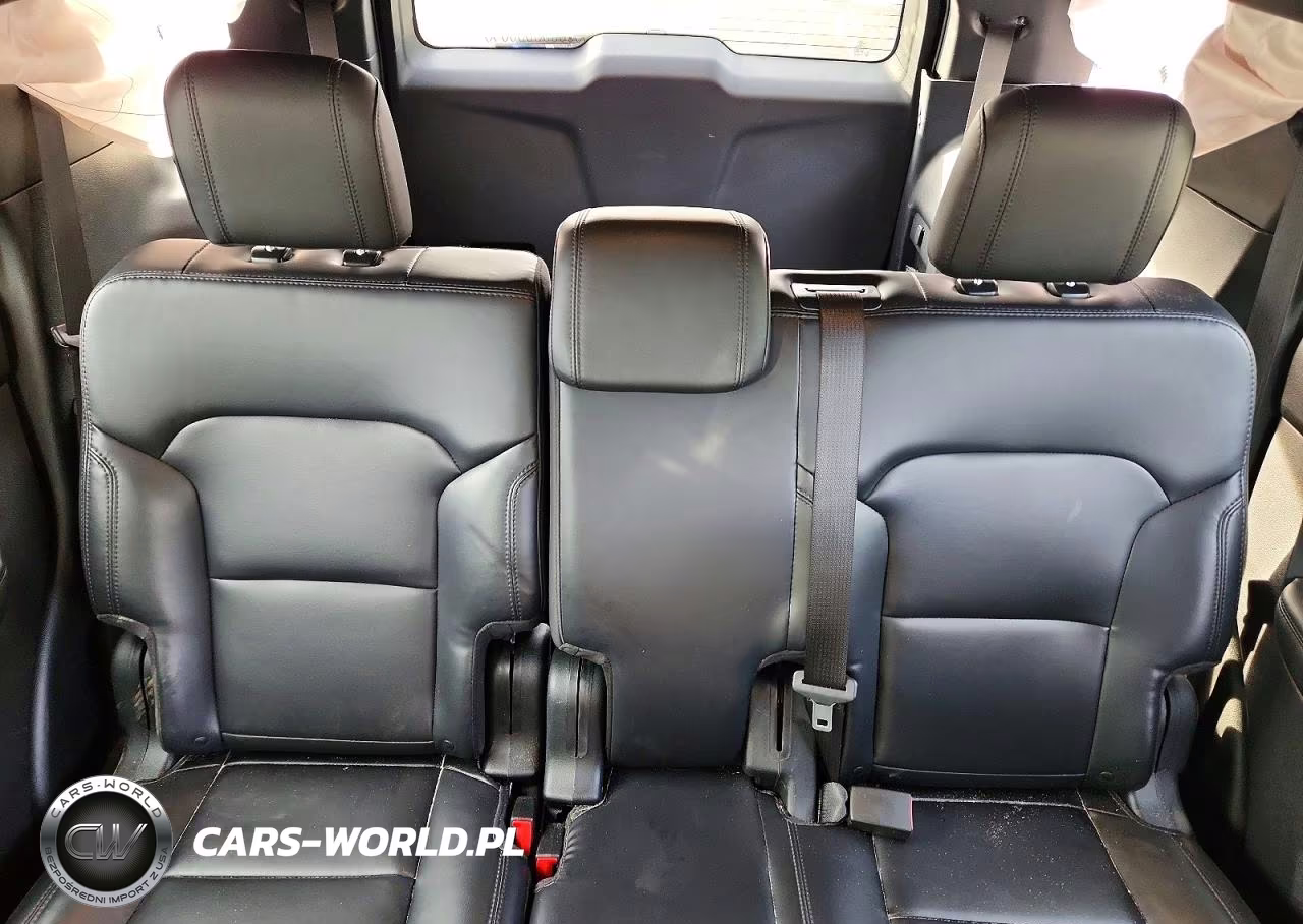 2019 Ford Explorer Xlt VIN:1FM5K8DH8KGB18818 - 10