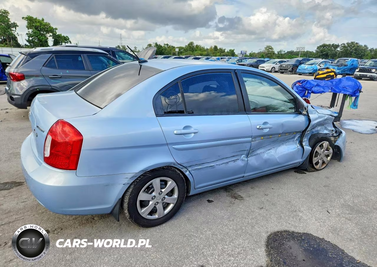 2011 Hyundai Accent Gls VIN:KMHCN4AC1BU620751 - 3