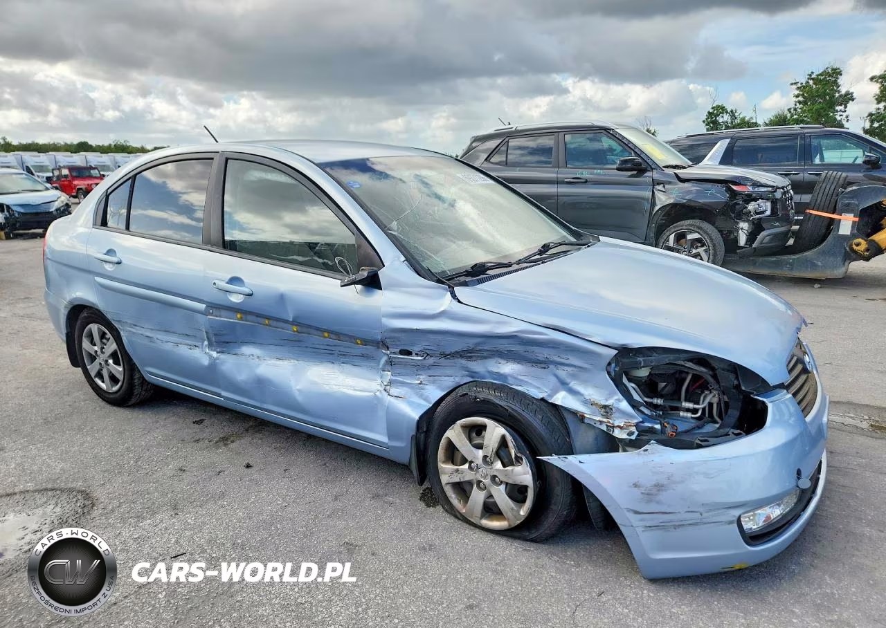 2011 Hyundai Accent Gls VIN:KMHCN4AC1BU620751 - 4