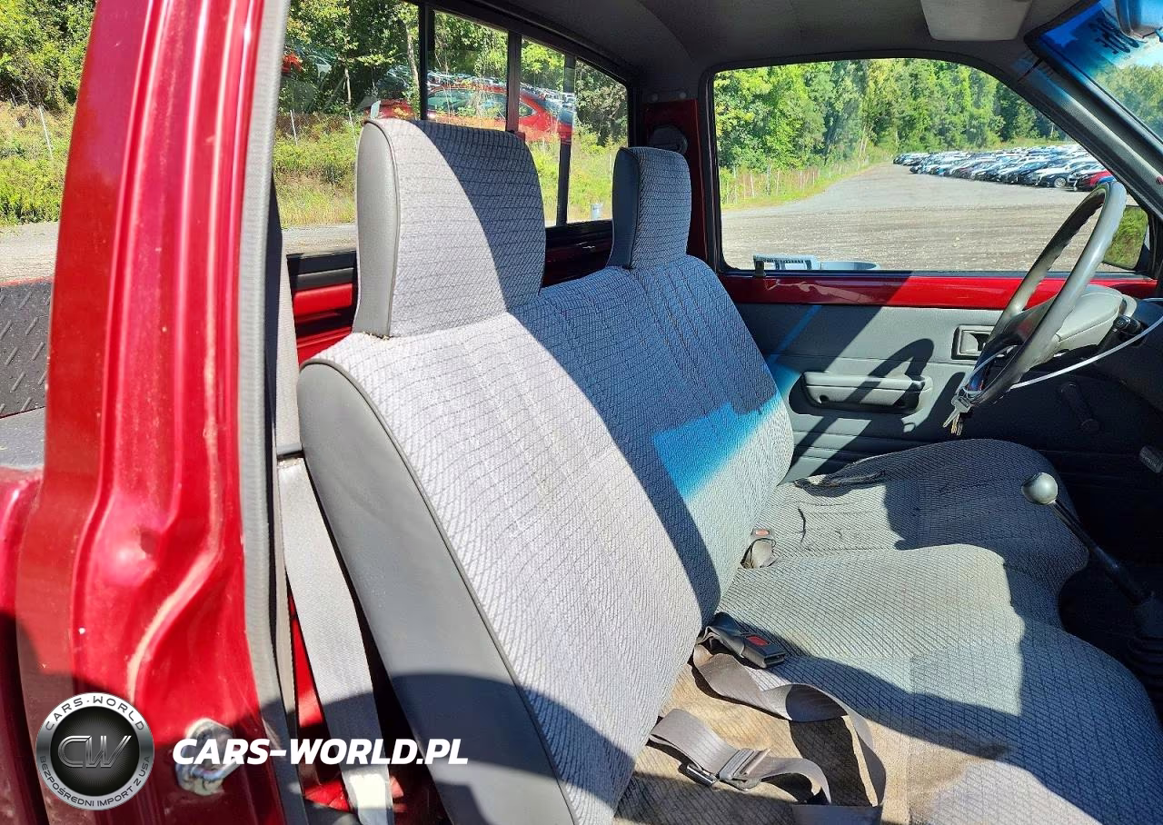 1990 Toyota Pickup 1-2 Ton Short Wheelbase VIN:JT4RN81A9L0053721 - 10