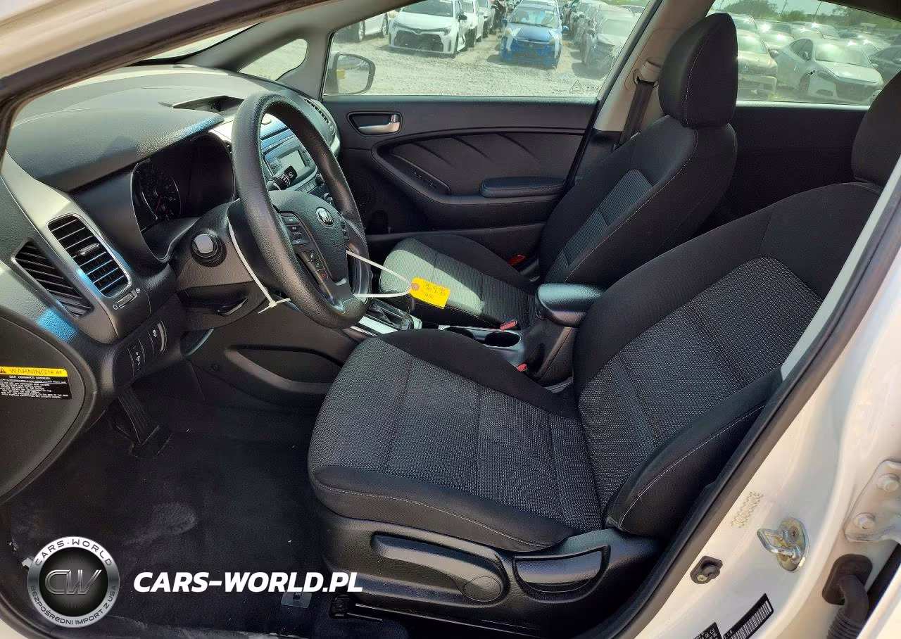 2017 Kia Forte Lx VIN:3KPFK4A79HE027921 - 7