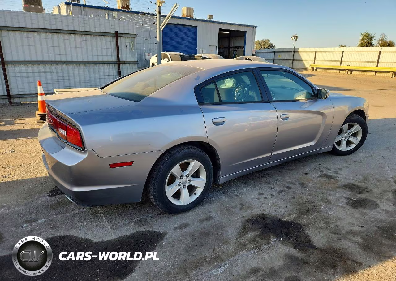 2013 Dodge Charger Se VIN:2C3CDXBGXDH563342 - 3